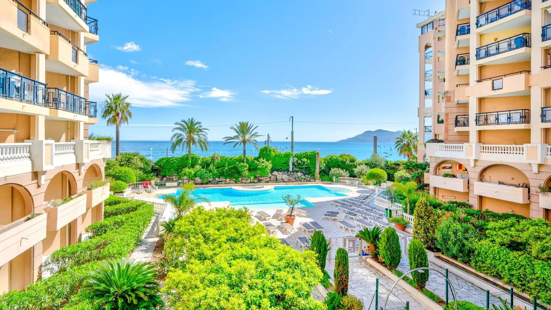 Residence La Palme D'Azur - Cannes Apartment